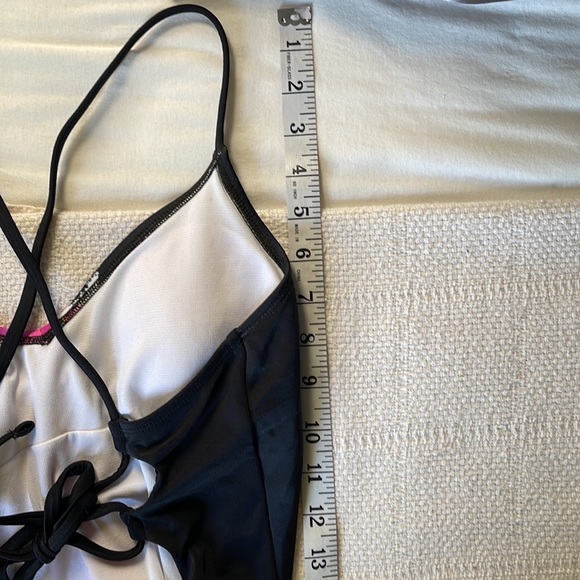 .Salt and Cove One Piece Multicolored Bathing Suit  Size Medium Junior - Picture 12 of 12